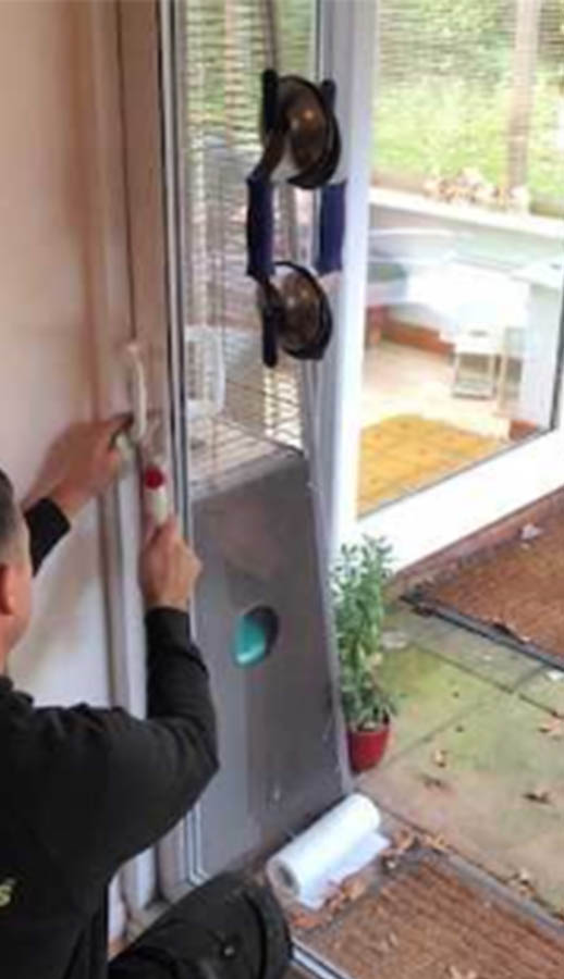 sliding door glass repair service